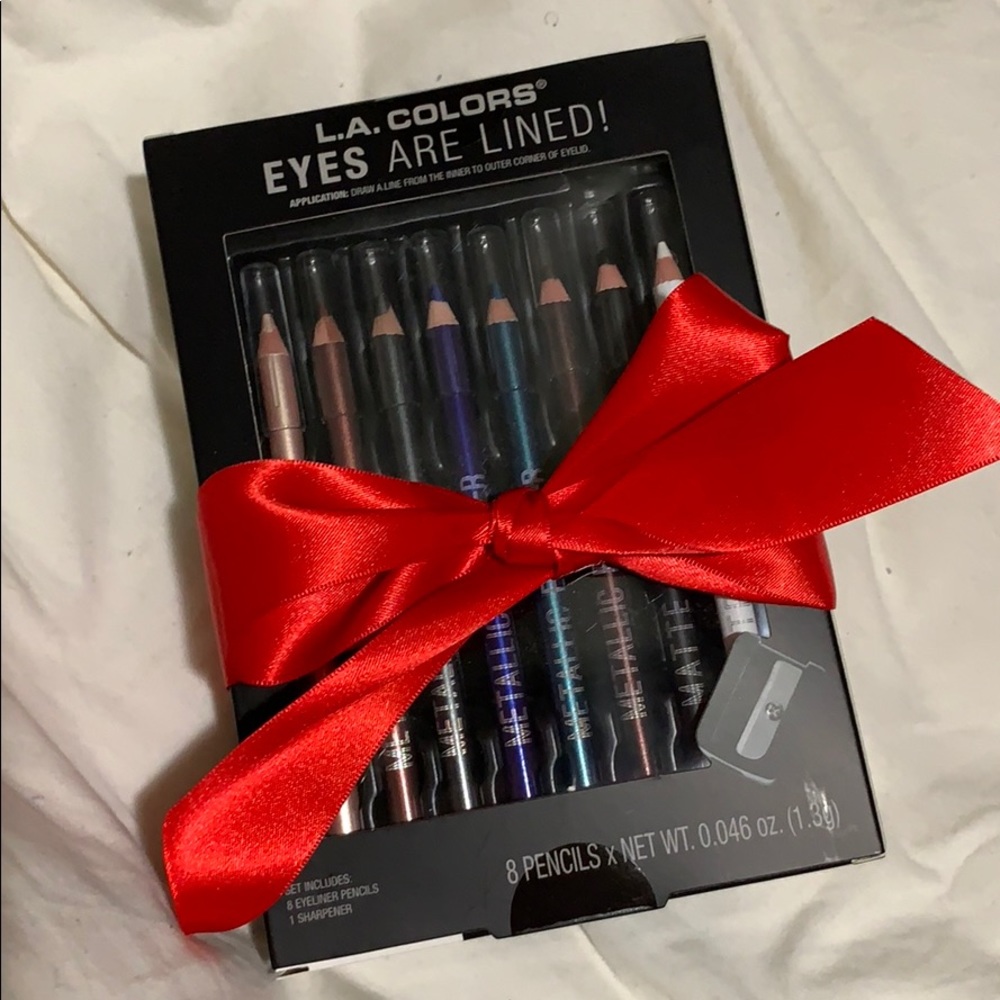Eyeliner collection, new and unopened